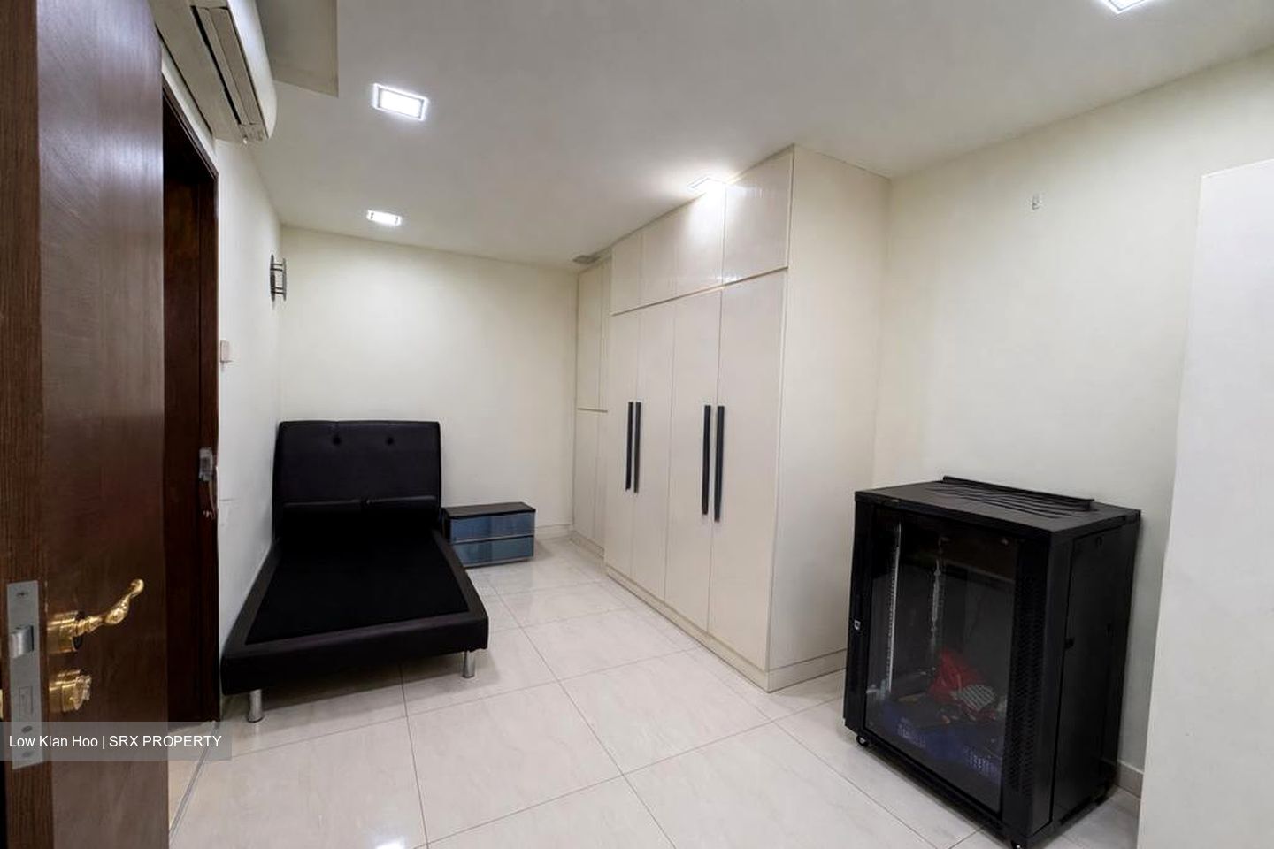 Sembawang Hills Estate (D20), Terrace #556119781